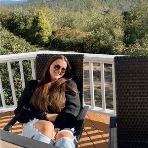 Meet your Posher, Nikki